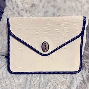 FOSSIL SLIM AUSTIN TECK CLUTCH CANVAS LARGE WRISTLET BONE AND BLACK NWT